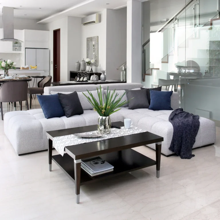 Sofa Mewah Custom: Sentuhan Elegan yang Menyatu dengan Gaya Hidup Anda