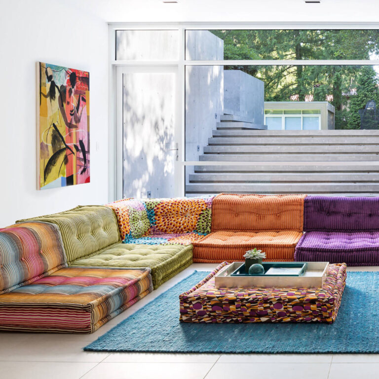 Sofa Warna Warni: Pilihan Ceria untuk Interior yang Lebih Hidup